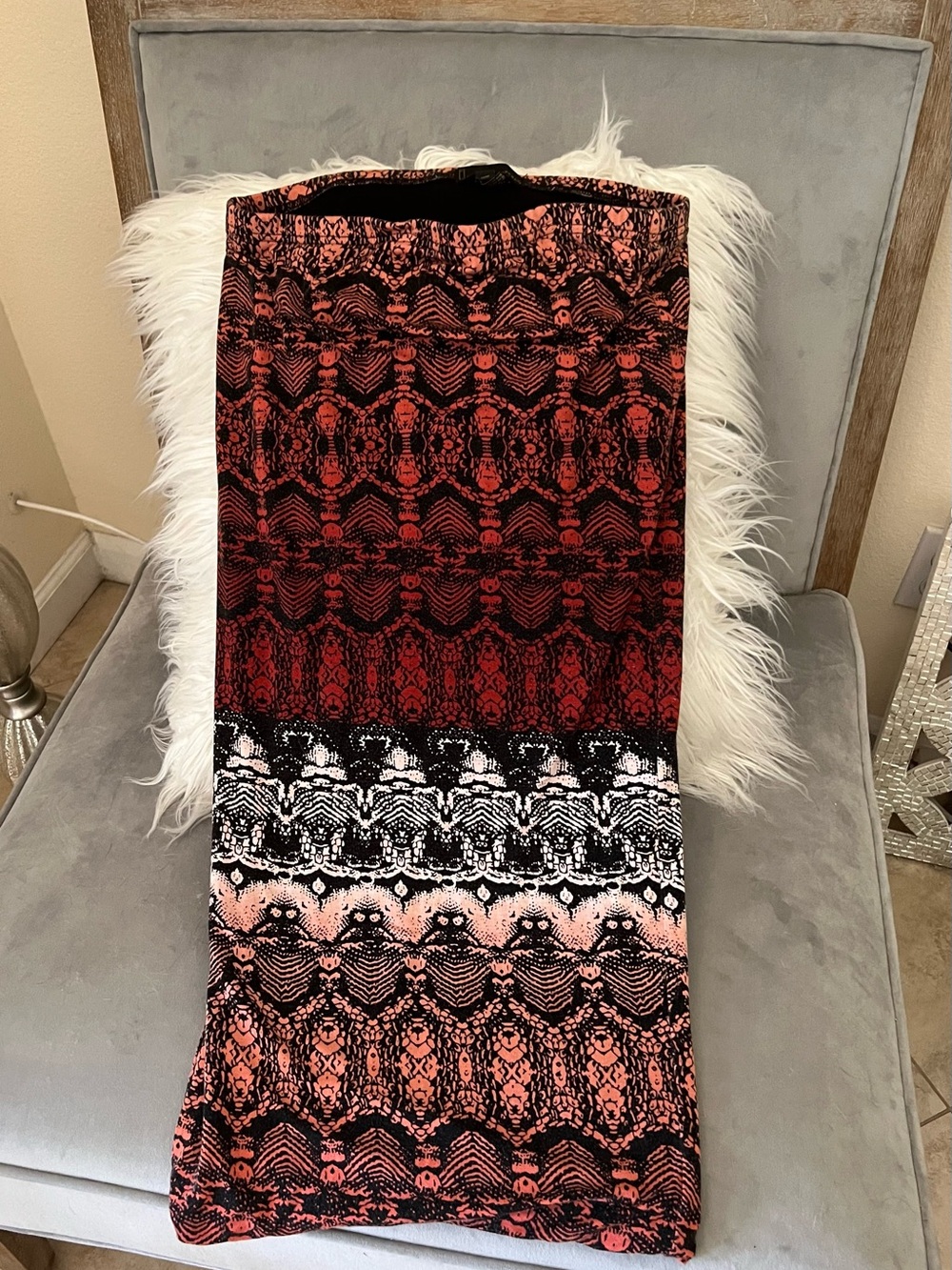 ☀️Jeans By Buffalo Red, Black and Cream Patterned Midi Skirt